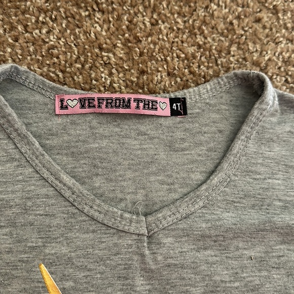 🦄Girls Unicorn Tee🦄 - Picture 3 of 5